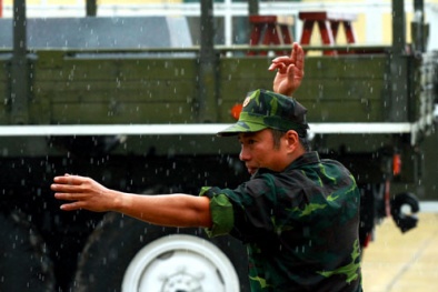 Quốc tang Đại tướng: Bộ đội dầm mưa làm đường, chuẩn bị xe đưa tang